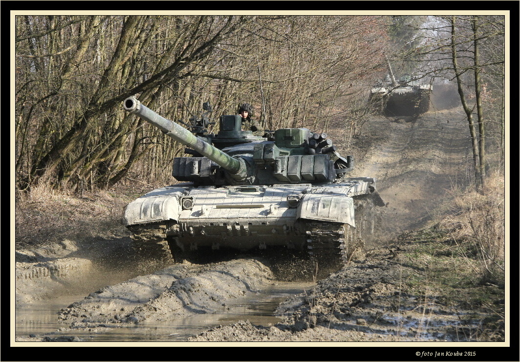 TANK T-72M4CZ 19