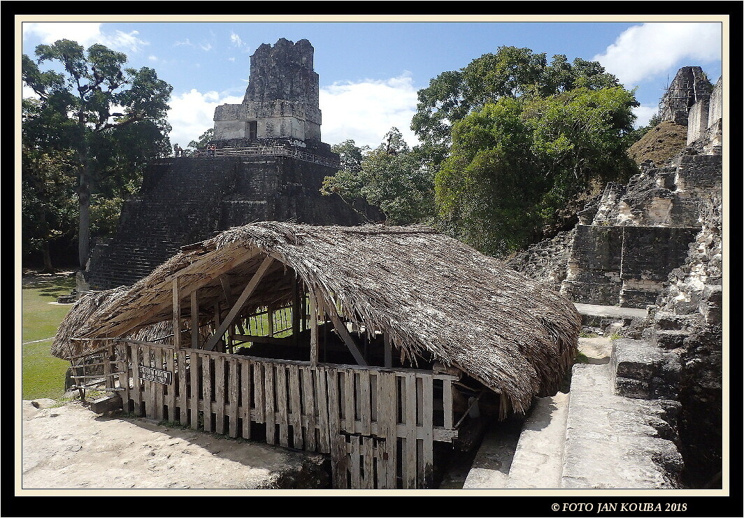 16 Guatemala - Tikal, Mayan ruins, mayské ruiny