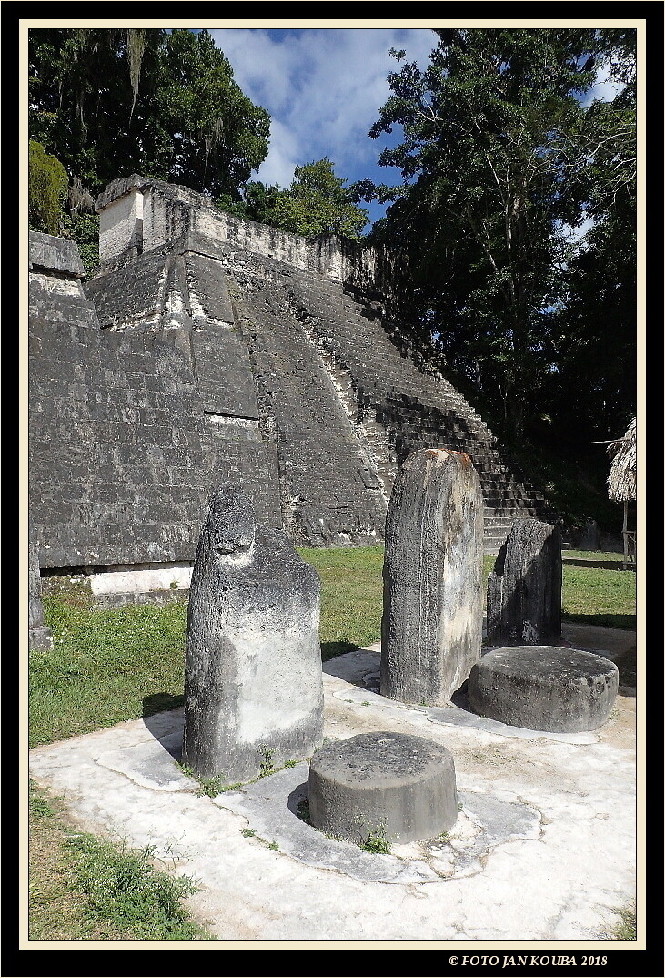 35 Guatemala - Tikal, Mayan ruins, mayské ruiny