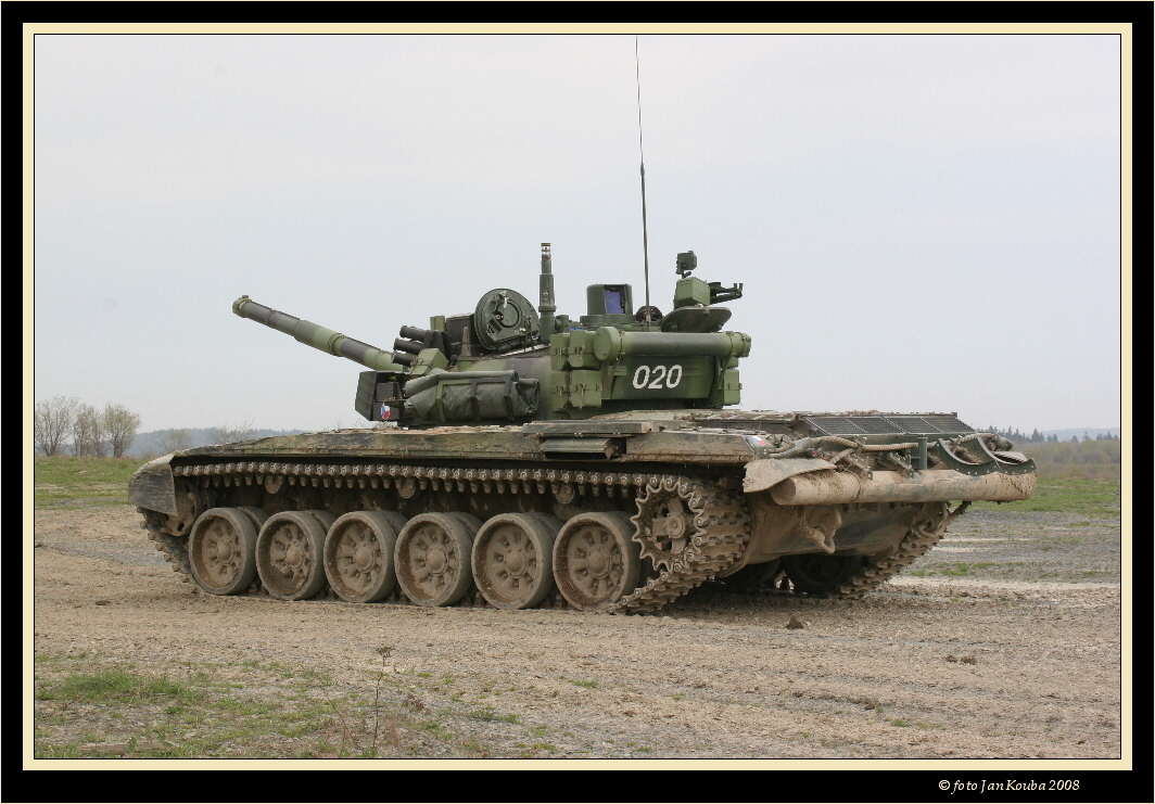 T - 72M4 CZ 21.JPG