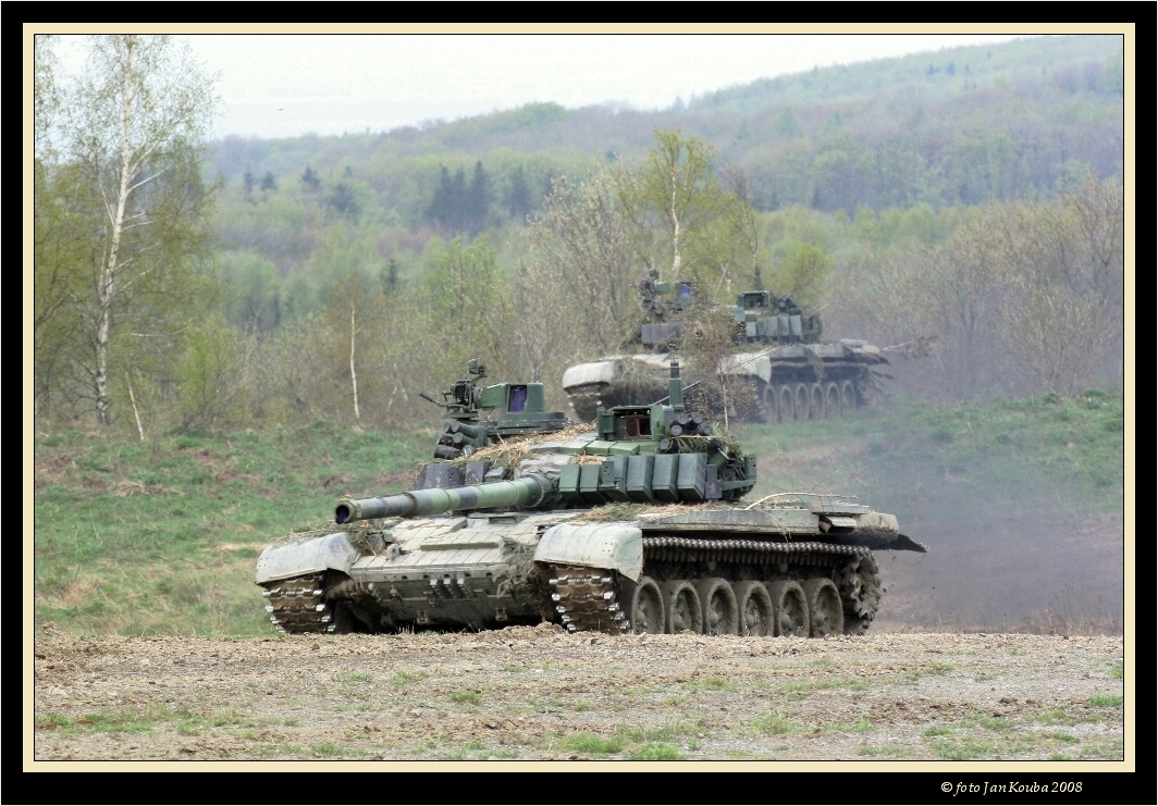 T - 72M4 CZ 22.jpg
