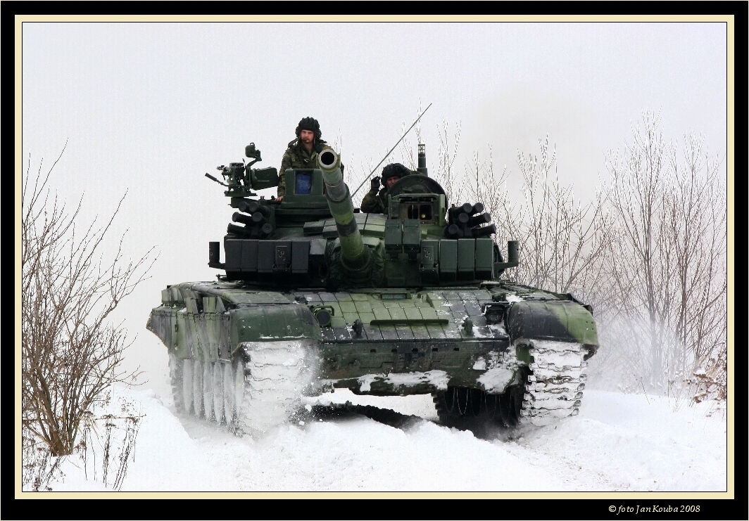 T - 72M4 CZ 25.jpg