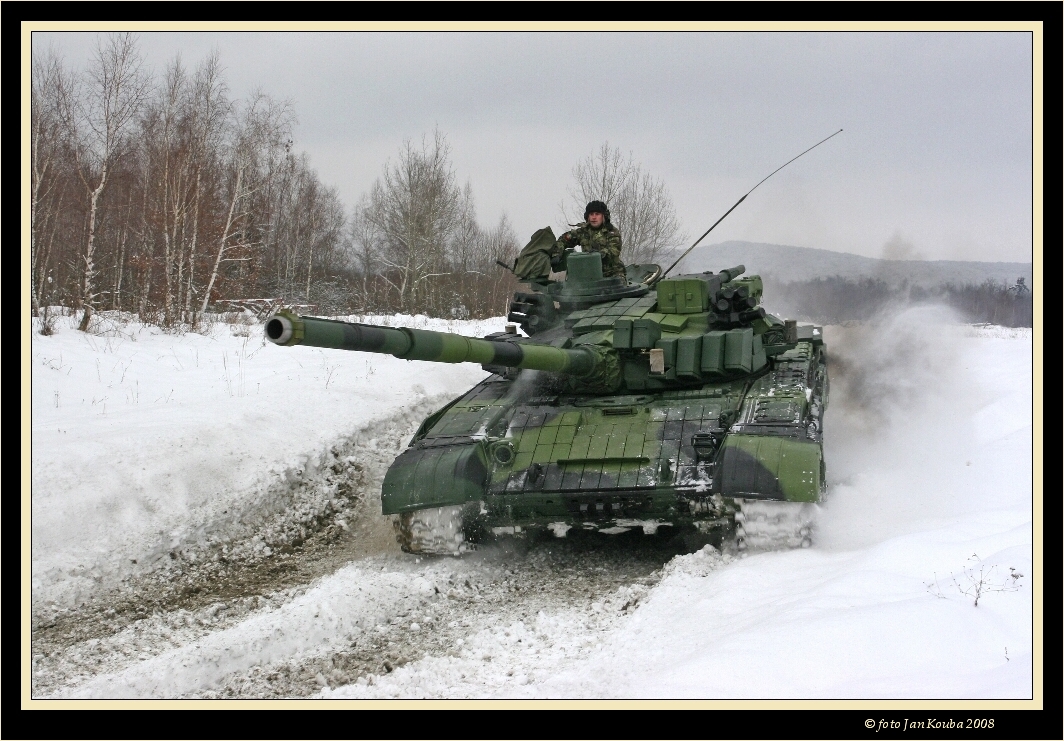 T - 72M4 CZ 30.jpg