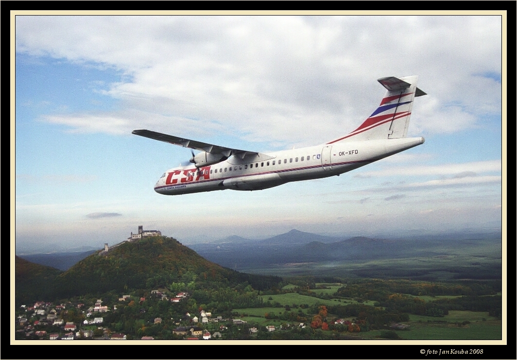 ATR 72  004.jpg