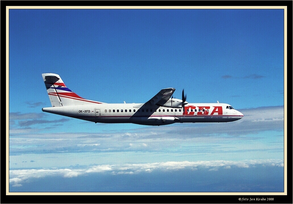 ATR 72  007.jpg