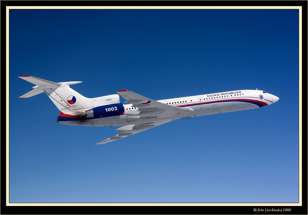 Tu-154M 05.jpg
