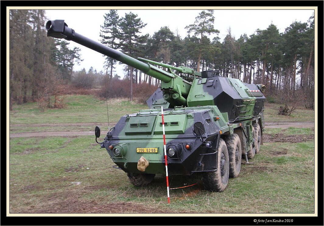 152mm ShKH vz.77  13.jpg