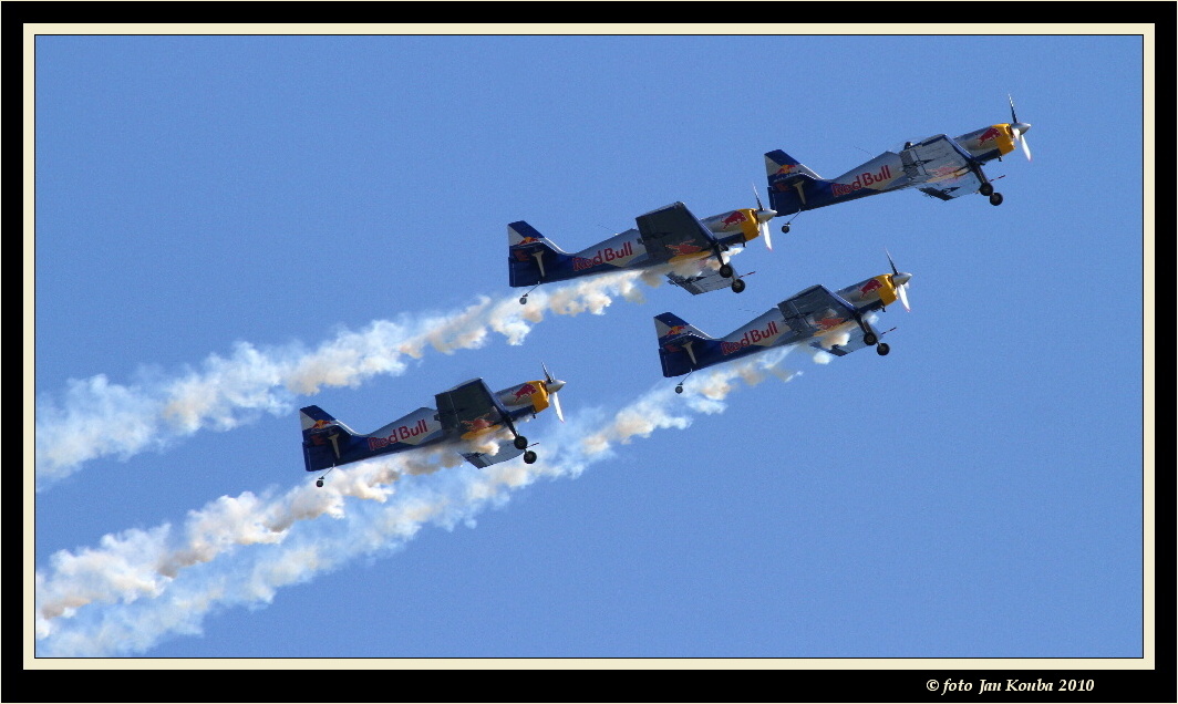 Aerobatic Team 02.JPG