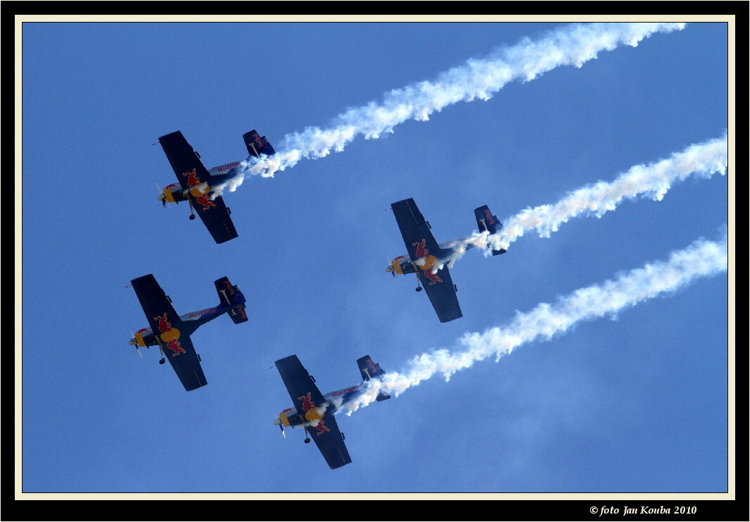 Aerobatic Team 04.JPG