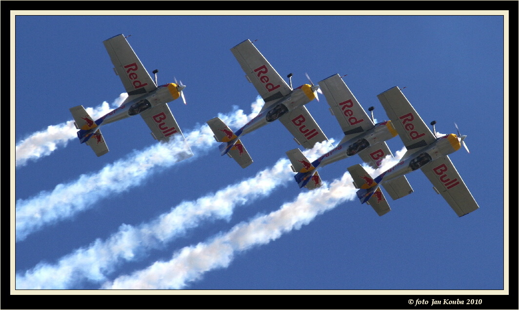 Aerobatic Team 06.JPG