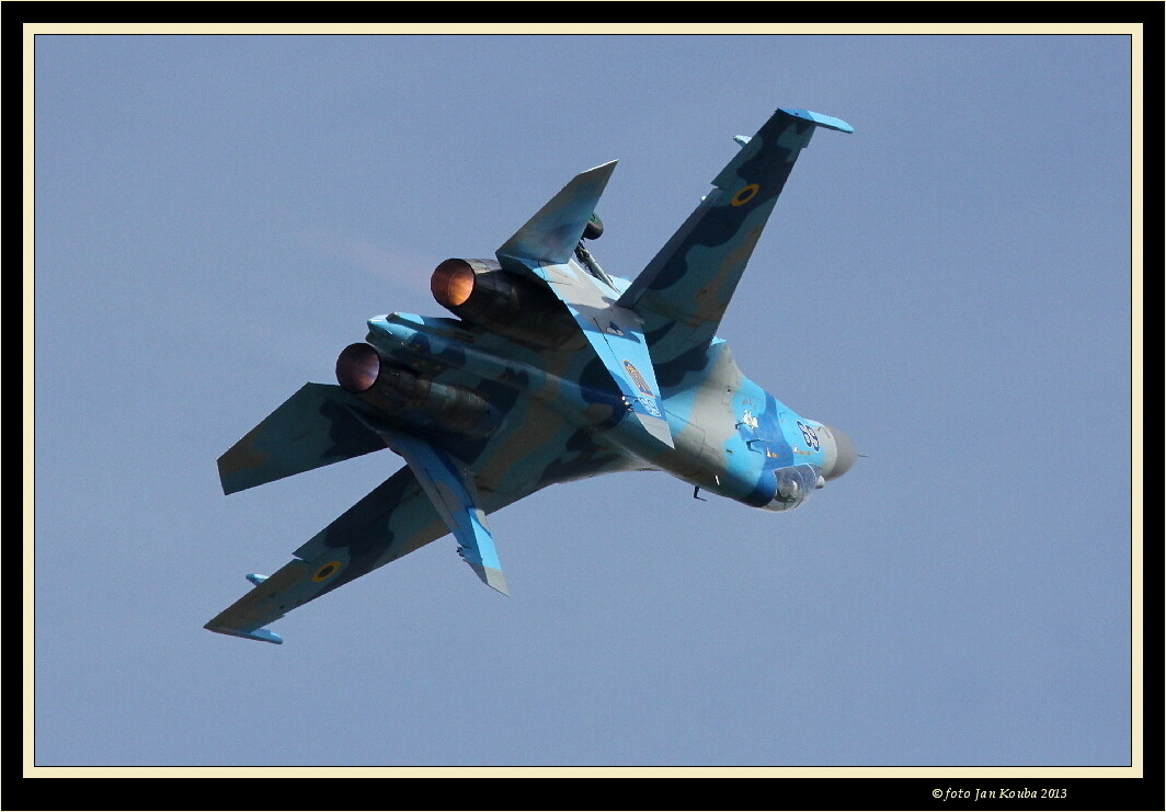 CIAF 2013 Sukhoi Su-27 19