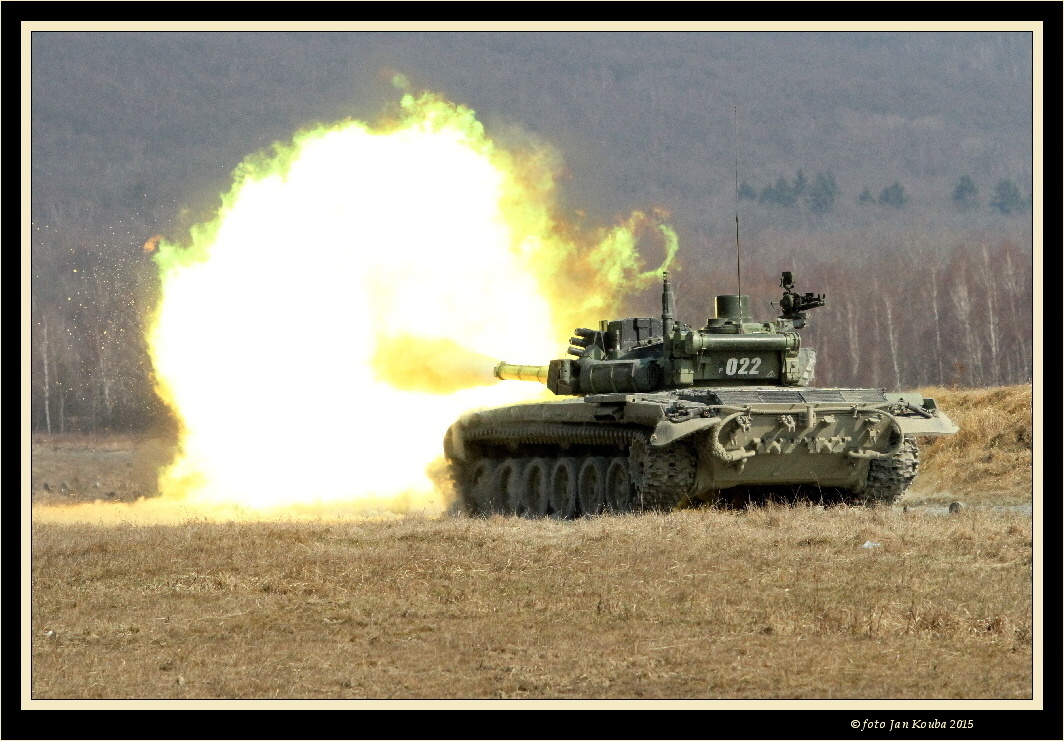 TANK T-72M4 CZ 21