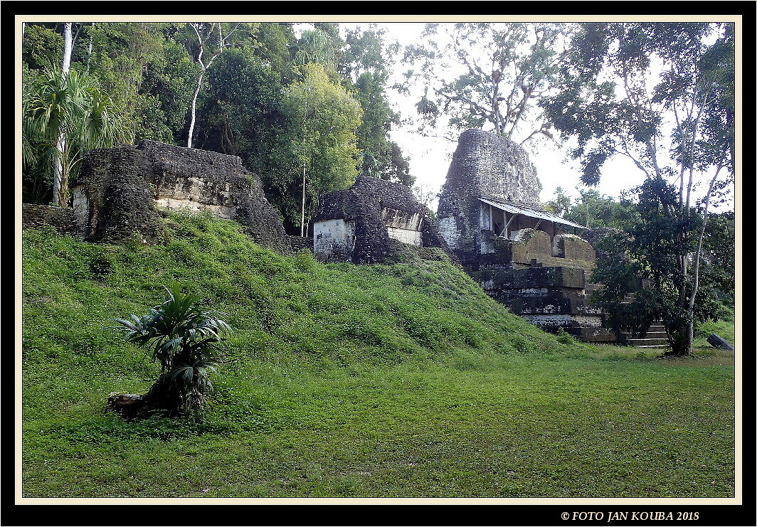 22 Guatemala - Tikal, Mayan ruins, mayské ruiny