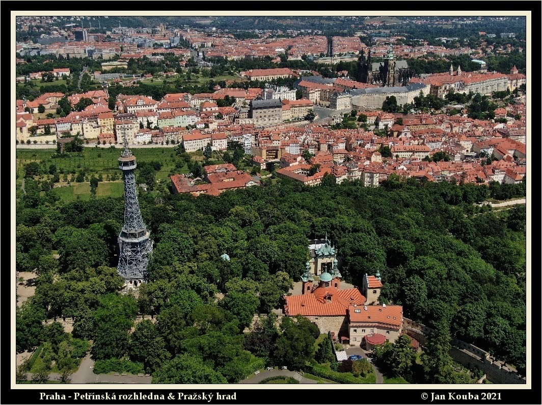 18 Praha - Petřínská rozhledna & Pražský hrad