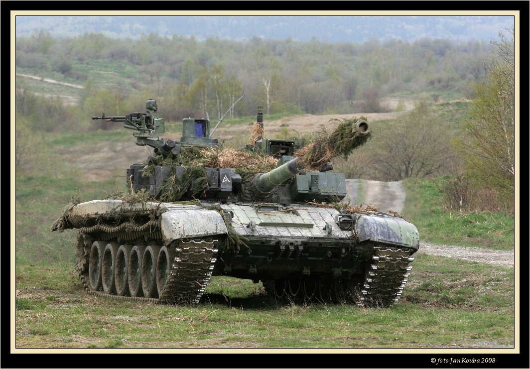 T - 72M4 CZ 01.jpg